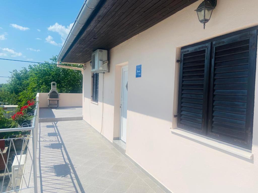 Apartman Nina Posedarje Luaran gambar